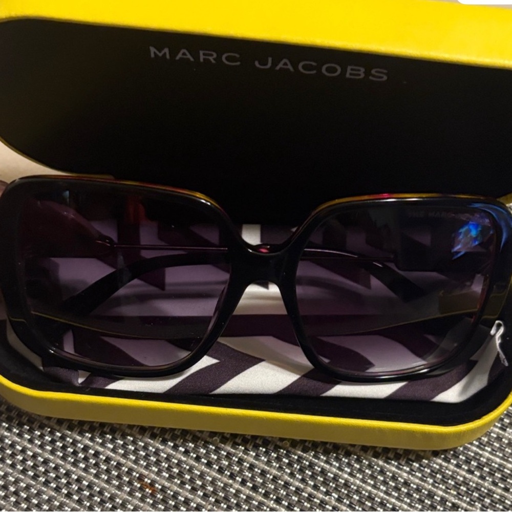 Marc Jacob’s Shades brand new